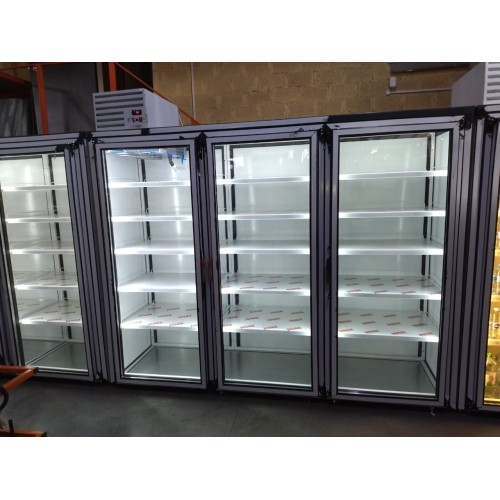 Холодильный шкаф-витрина Berk со стеклянными дверьми (2-х дверный)