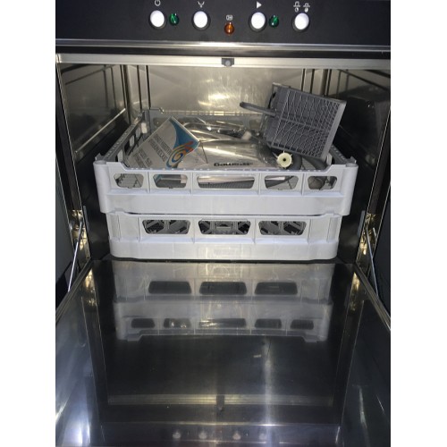Посудомоечная машина с фронтальной загрузкой Smeg UD505D
